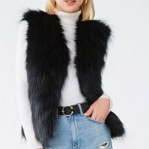 Forever 21 ~ Faux Fur Vest ~ Grey, sz Large